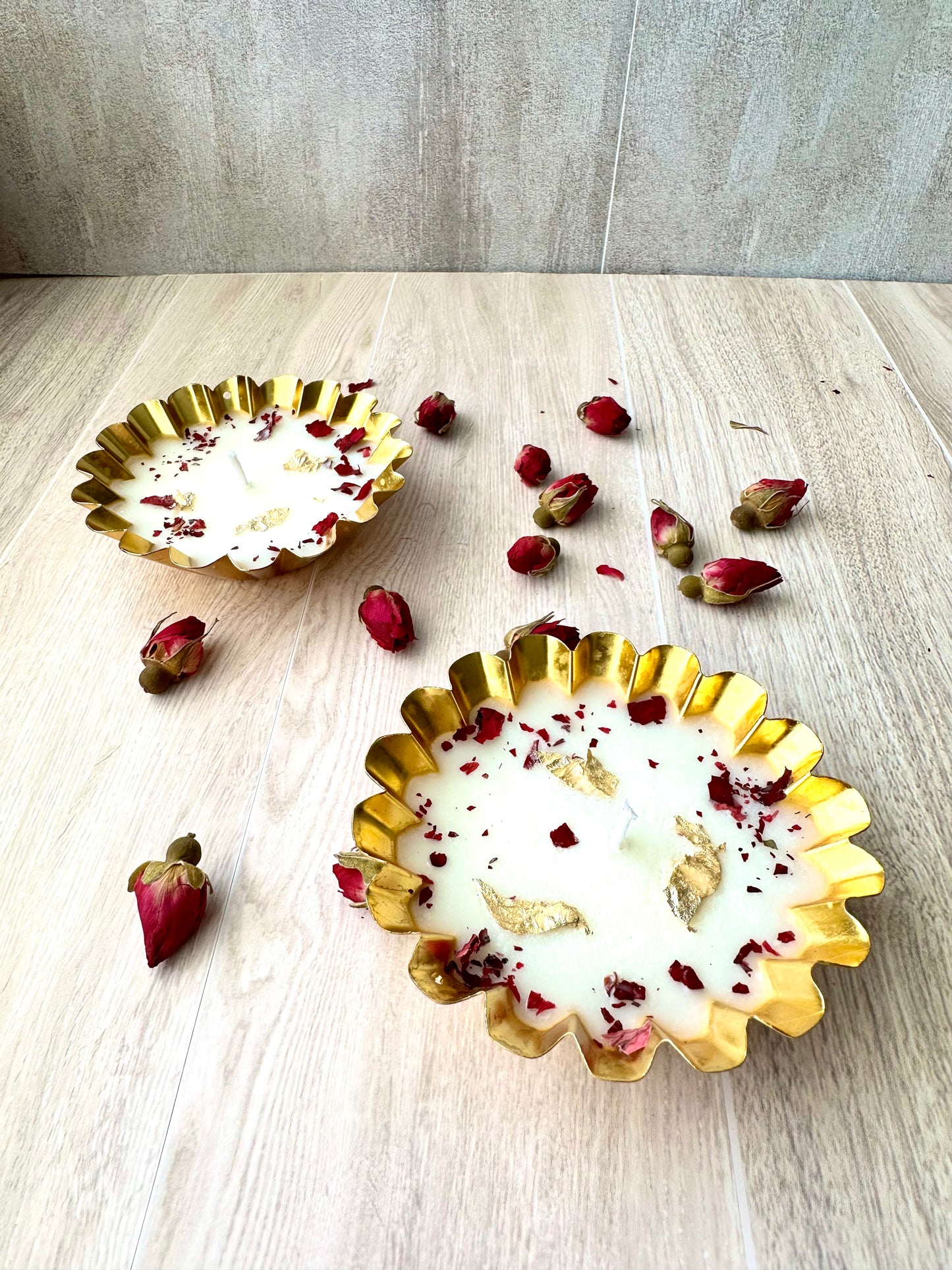 Set of 2 - 3" Tart Design Decorative Urlis