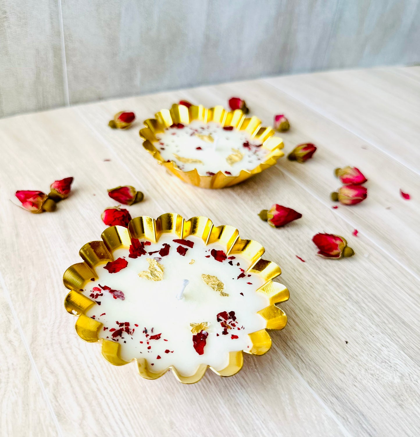 Set of 2 - 3" Tart Design Decorative Urlis